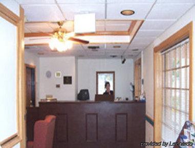Americas Best Value Inn Holly Springs Interior photo